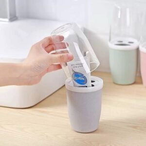 Portable toothbrush and toothpaste storage cups with clear gargle cover - Image 2